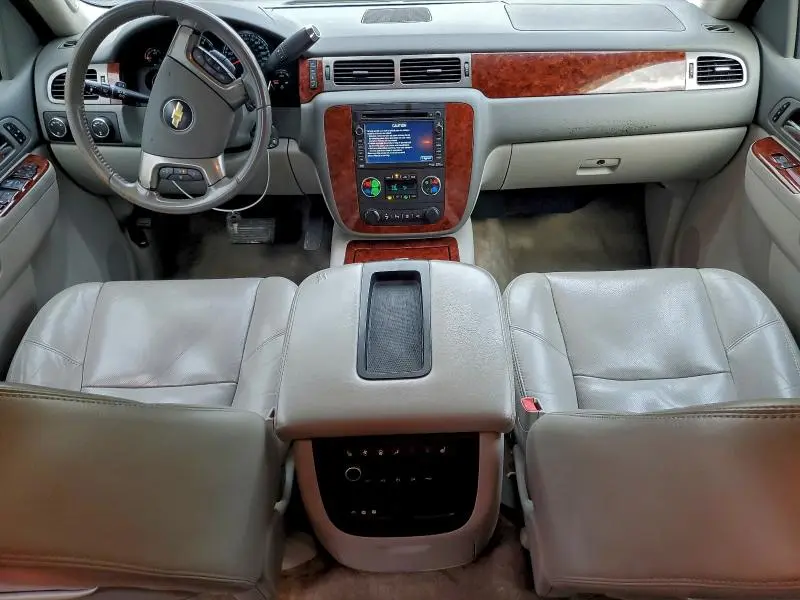 2011 CHEVROLET TAHOE K1500 LTZ  