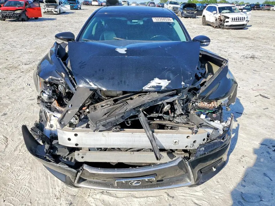 2013 LEXUS LS 460  