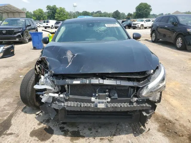2022 NISSAN ALTIMA SV  