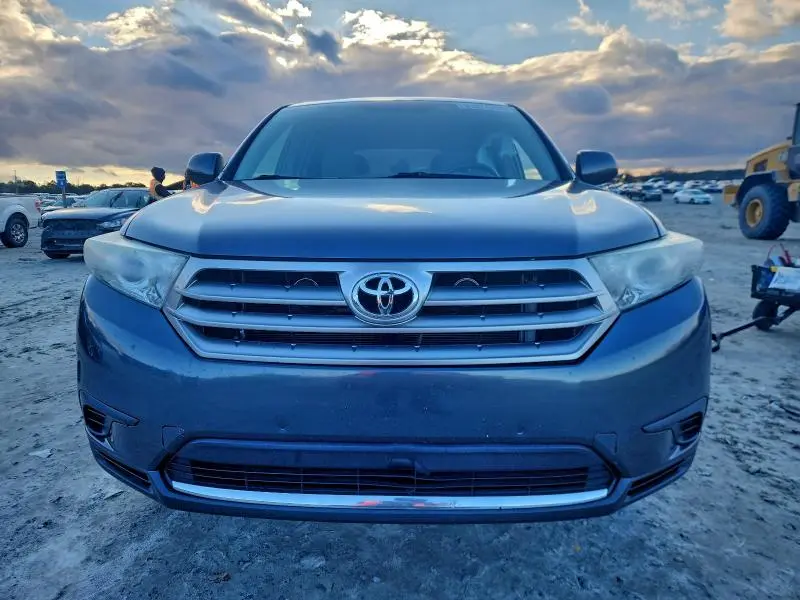 2013 TOYOTA HIGHLANDER BASE  