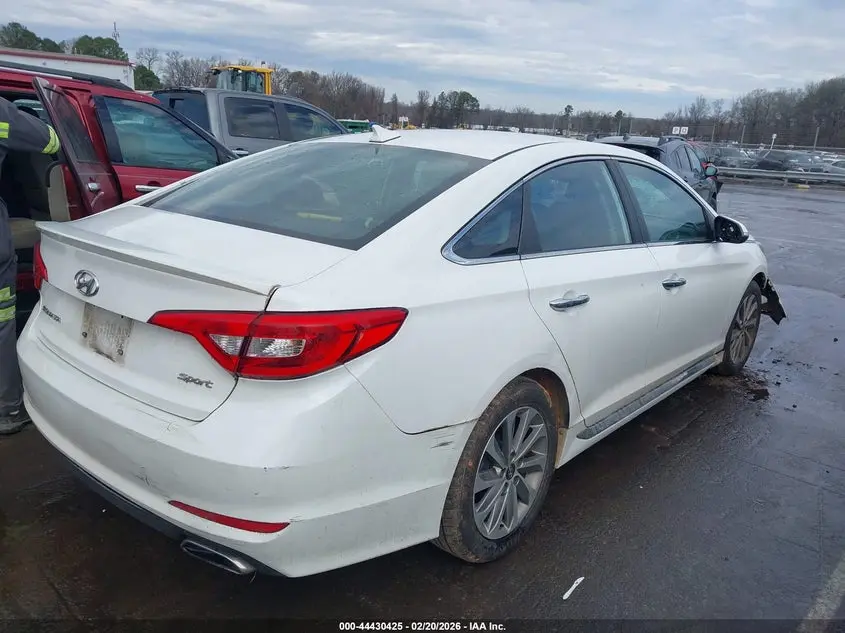 2015 HYUNDAI SONATA SPORT