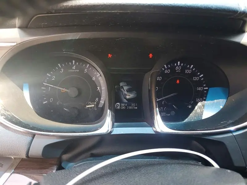 2014 TOYOTA AVALON LIMITED  