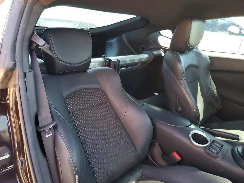 2010 NISSAN 370Z BASE  