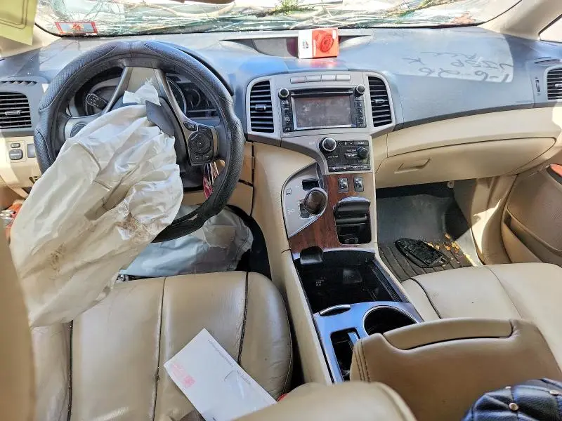 2013 TOYOTA VENZA XLE  