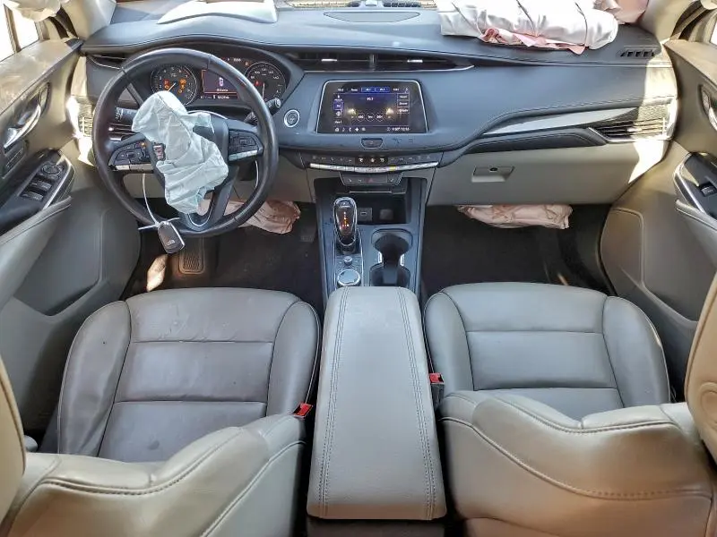 2020 CADILLAC XT4 PREMIUM LUXURY  