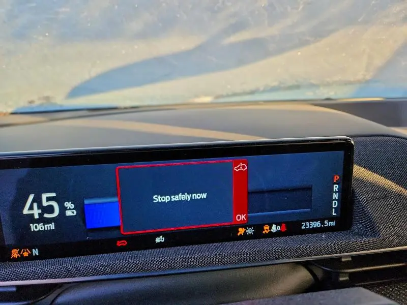 2023 FORD MUSTANG MACH-E PREMIUM  