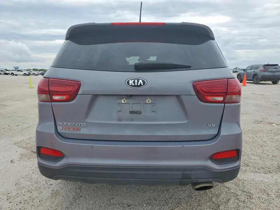 2020 KIA SORENTO S  