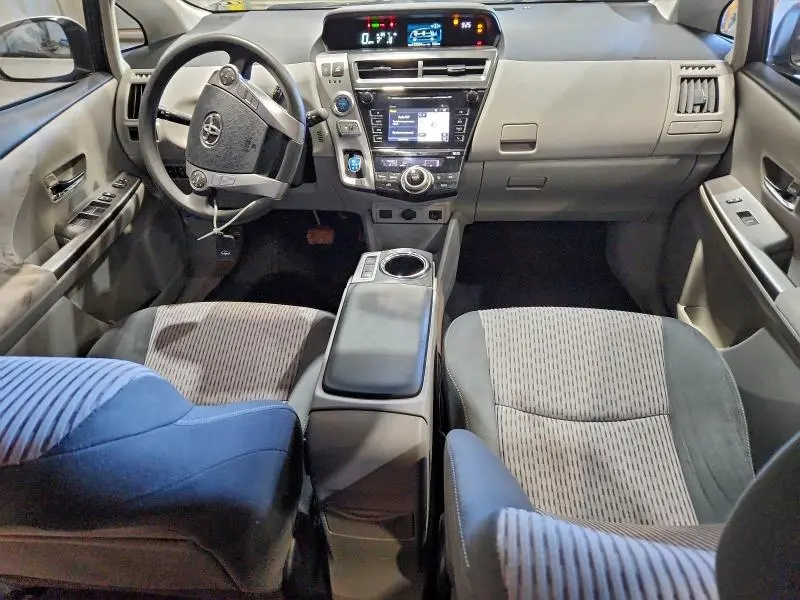 2015 TOYOTA PRIUS V   