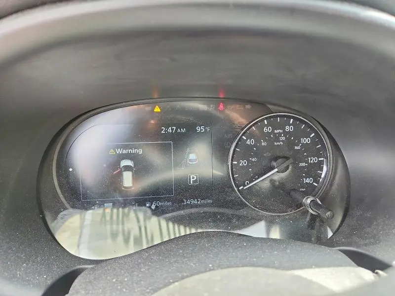 2022 NISSAN KICKS SV  