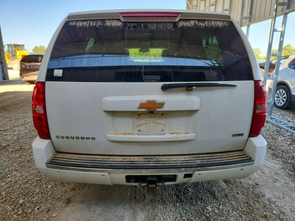 2011 CHEVROLET SUBURBAN K1500 LTZ  