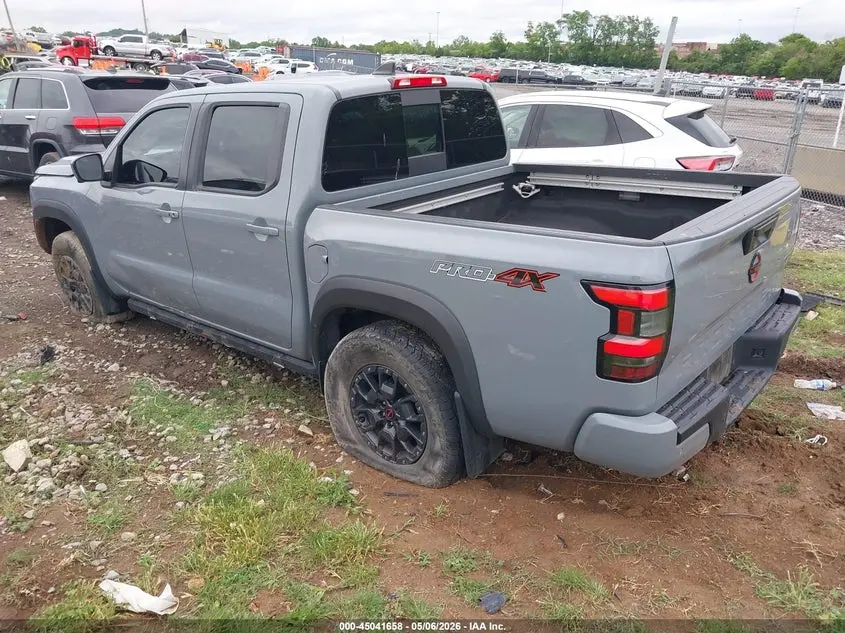 2023 NISSAN FRONTIER PRO-4X 4X4