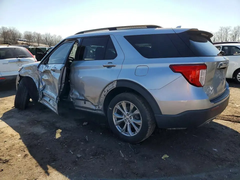 2020 FORD EXPLORER XLT  