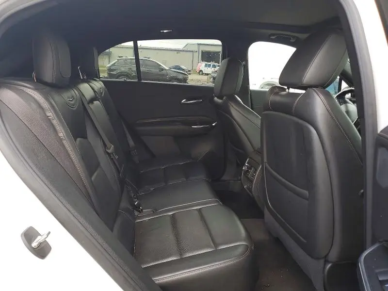2020 CADILLAC XT4 SPORT  