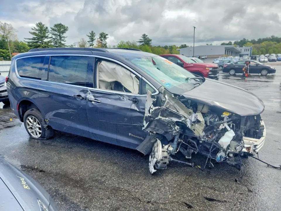 2021 CHRYSLER VOYAGER LXI  