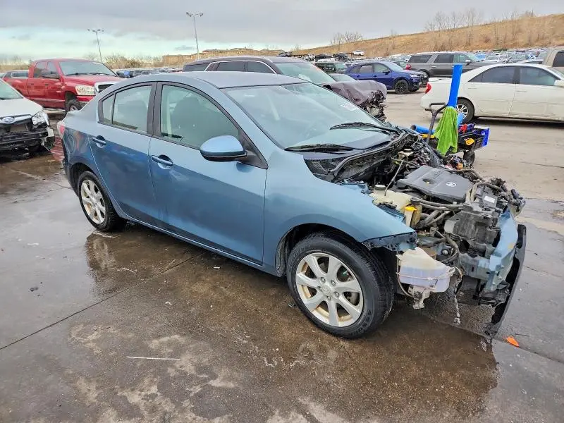 2010 MAZDA 3 I  