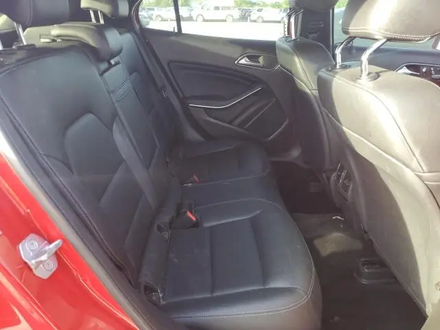 2019 MERCEDES-BENZ GLA 250  