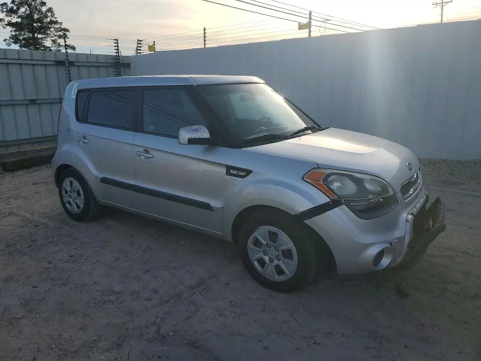 2012 KIA SOUL   