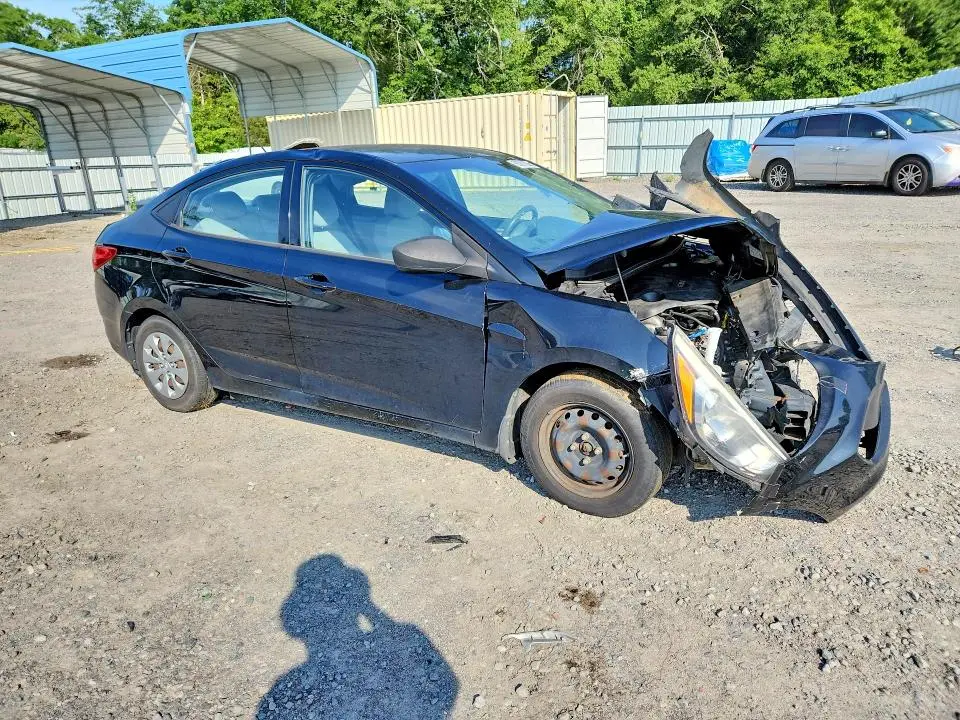 2017 HYUNDAI ACCENT SE  
