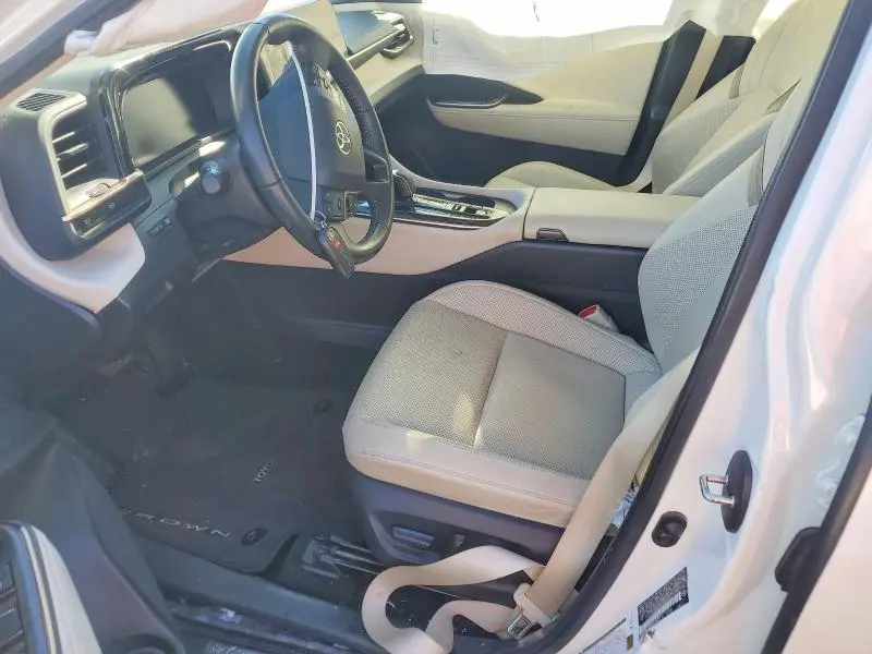 2024 TOYOTA CROWN LIMITED  