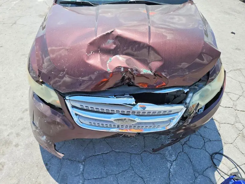 2010 FORD TAURUS SEL  