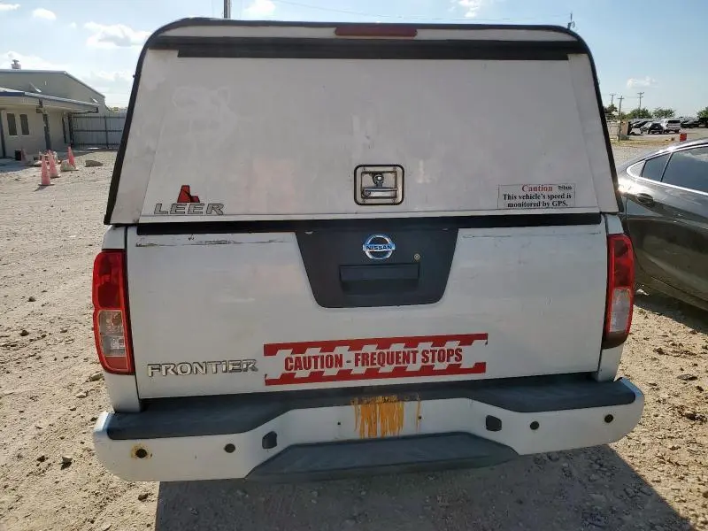 2017 NISSAN FRONTIER S  