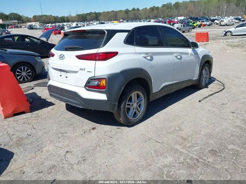 2020 HYUNDAI KONA SE
