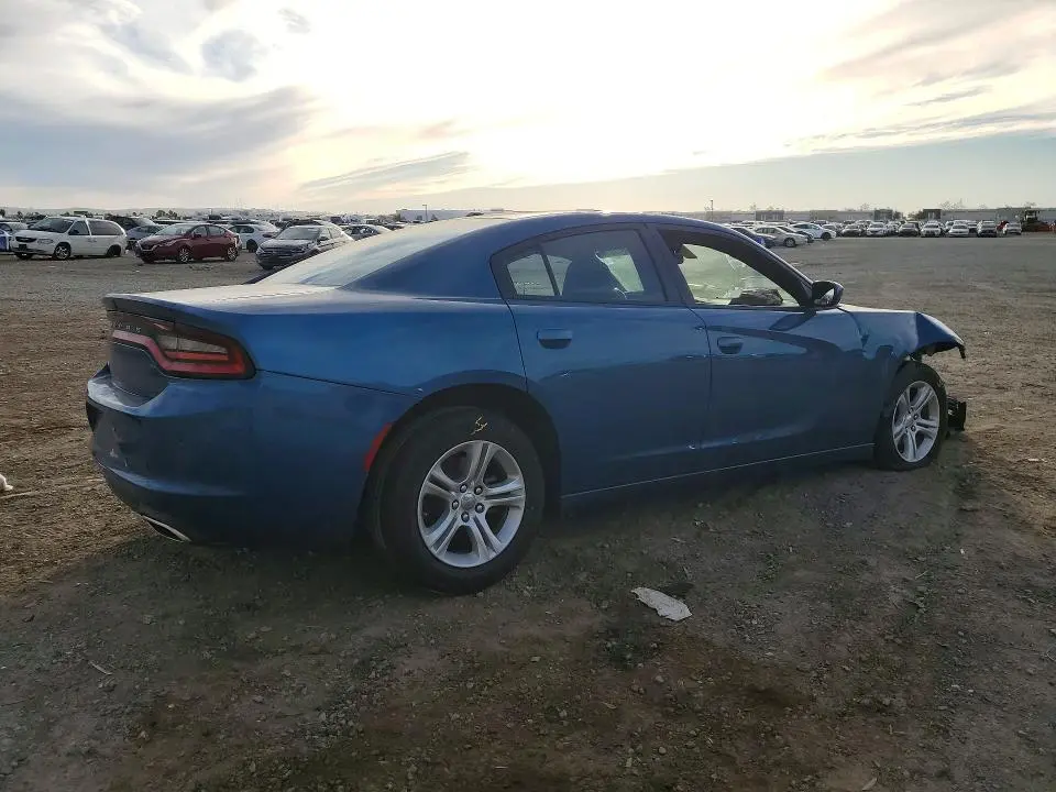 2022 DODGE CHARGER SXT  