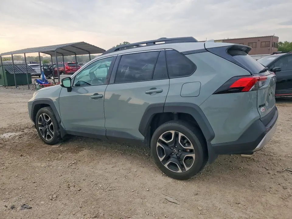 2019 TOYOTA RAV4 ADVENTURE  