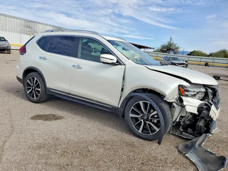 2019 NISSAN ROGUE SL  