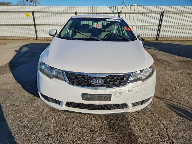 2011 KIA FORTE EX  