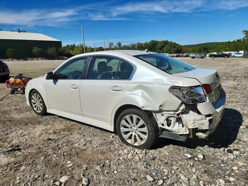 2011 SUBARU LEGACY 3.6R LIMITED  