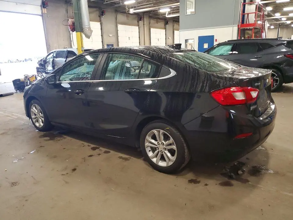 2019 CHEVROLET CRUZE LT  