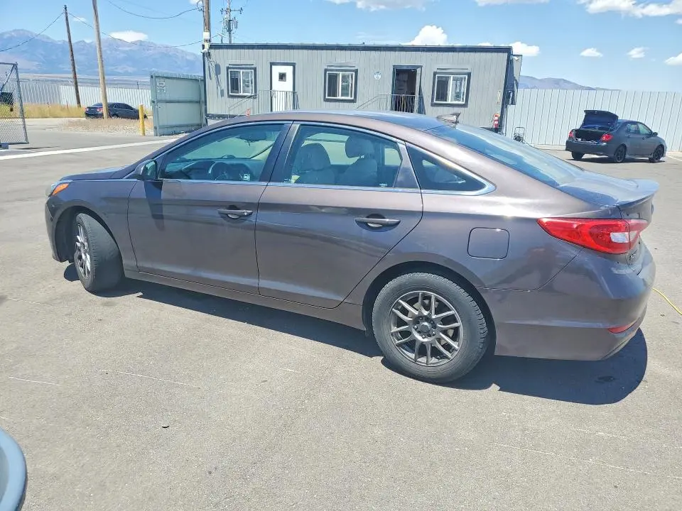 2017 HYUNDAI SONATA SE  