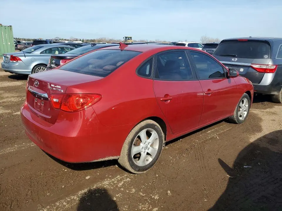 2010 HYUNDAI ELANTRA SE  