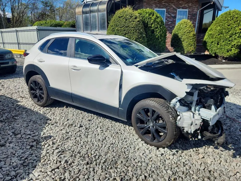 2021 MAZDA CX-30   