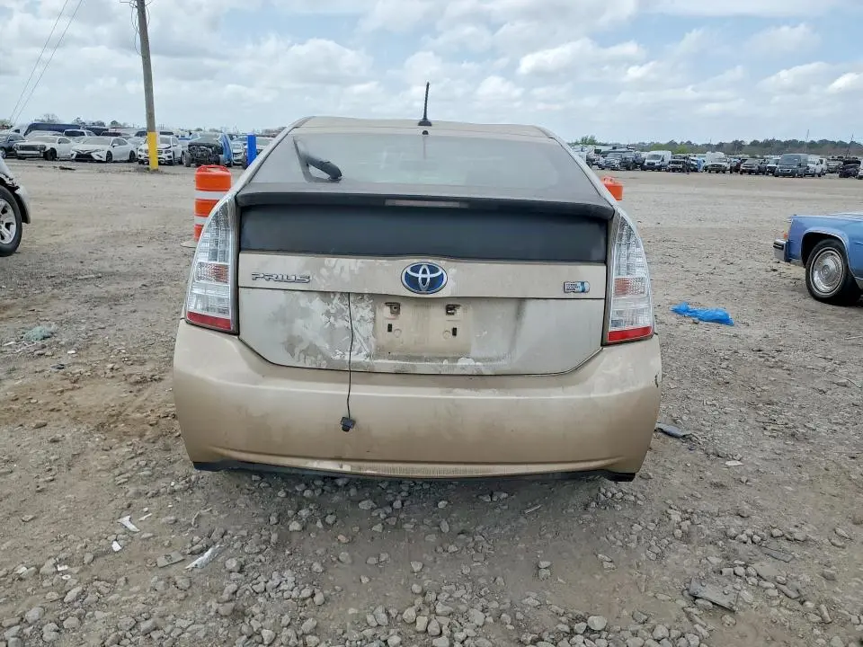 2010 TOYOTA PRIUS II  