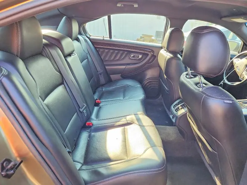 2013 FORD TAURUS LIMITED  