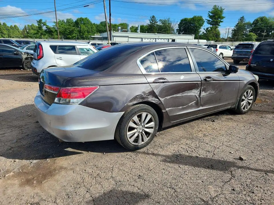 2011 HONDA ACCORD EX  