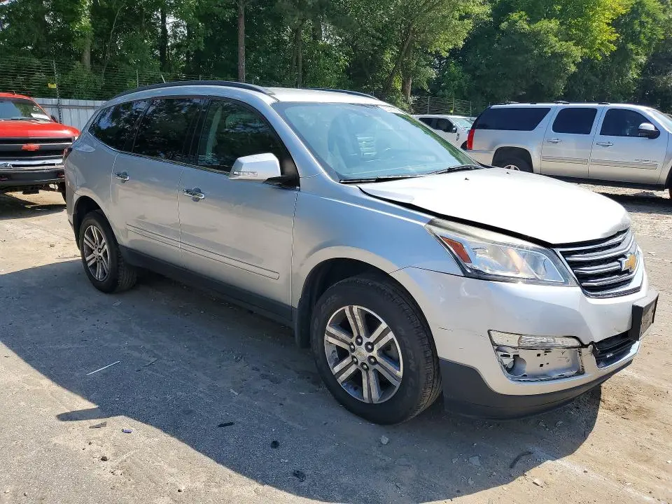 2016 CHEVROLET TRAVERSE LT  