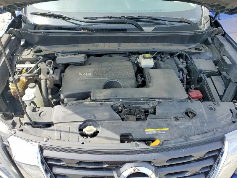 2019 NISSAN PATHFINDER SL  
