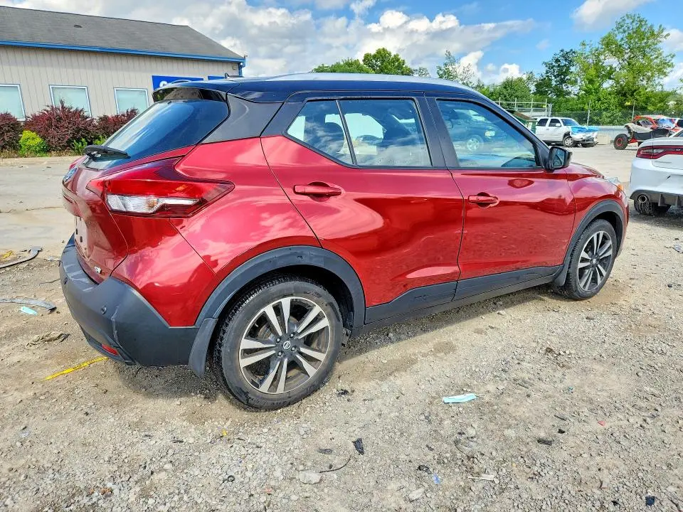 2020 NISSAN KICKS SV  