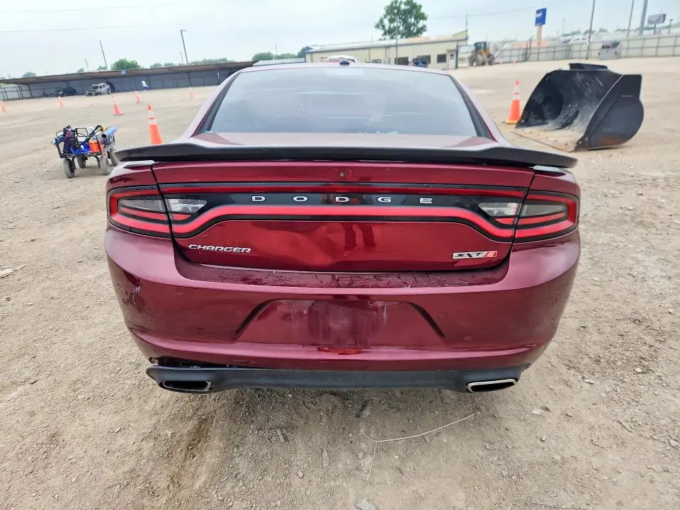 2021 DODGE CHARGER SXT  