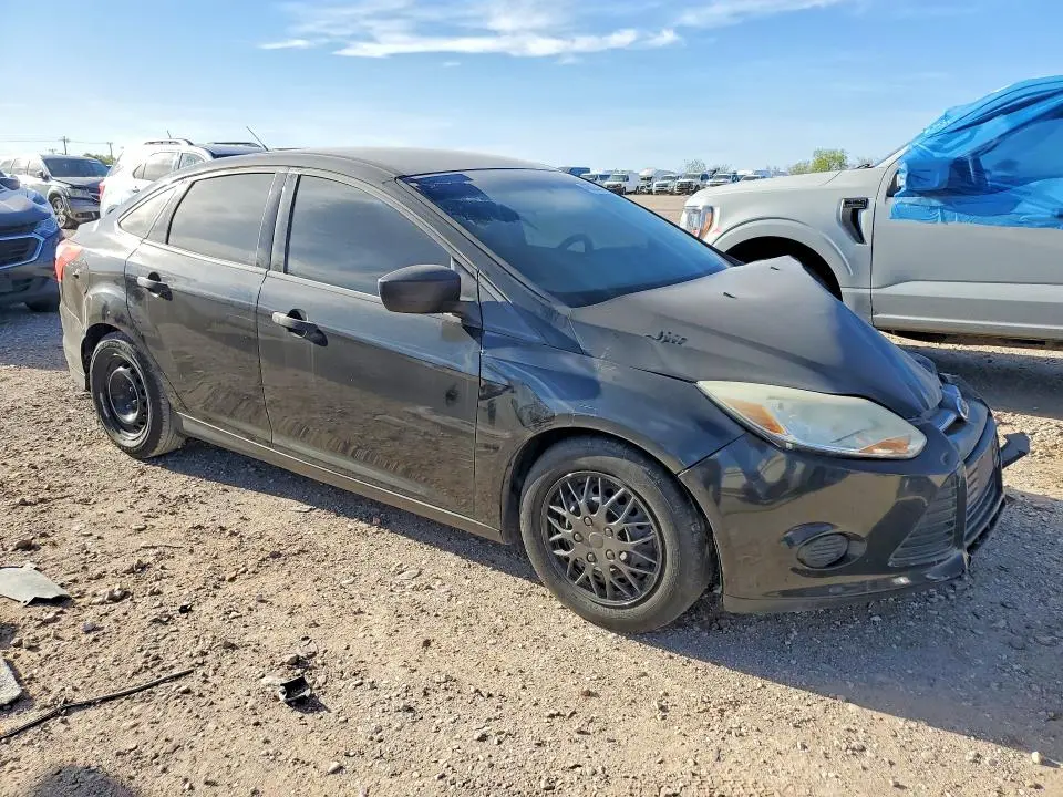 2014 FORD FOCUS S  