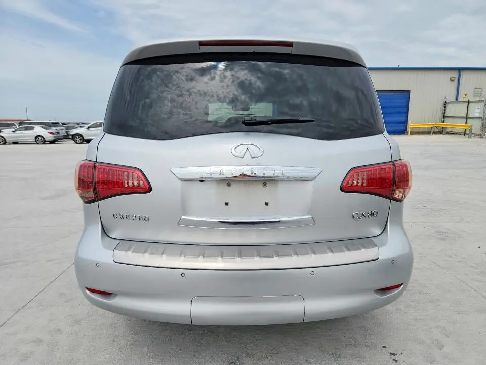 2015 INFINITI QX80 BASE  