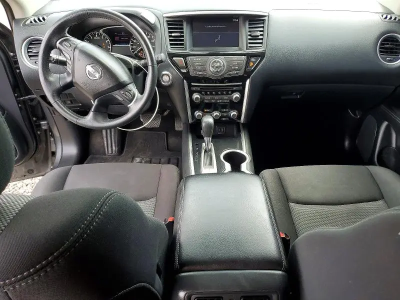 2020 NISSAN PATHFINDER SV  