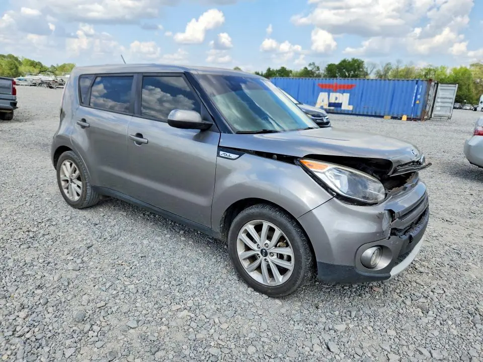 2019 KIA SOUL +  