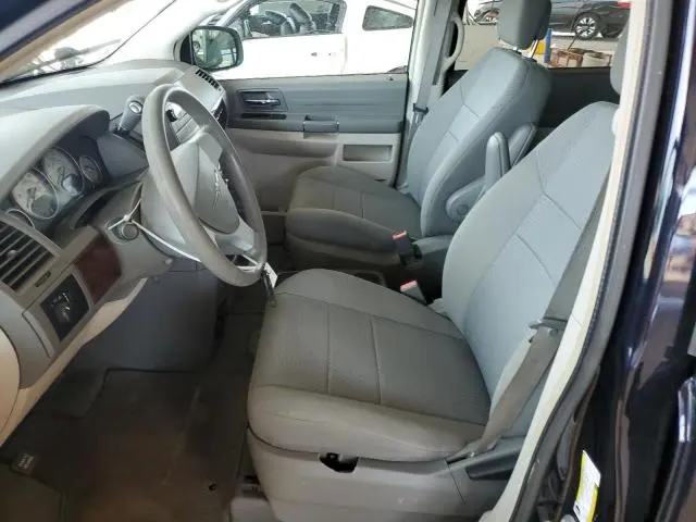 2010 CHRYSLER TOWN & COUNTRY LX  