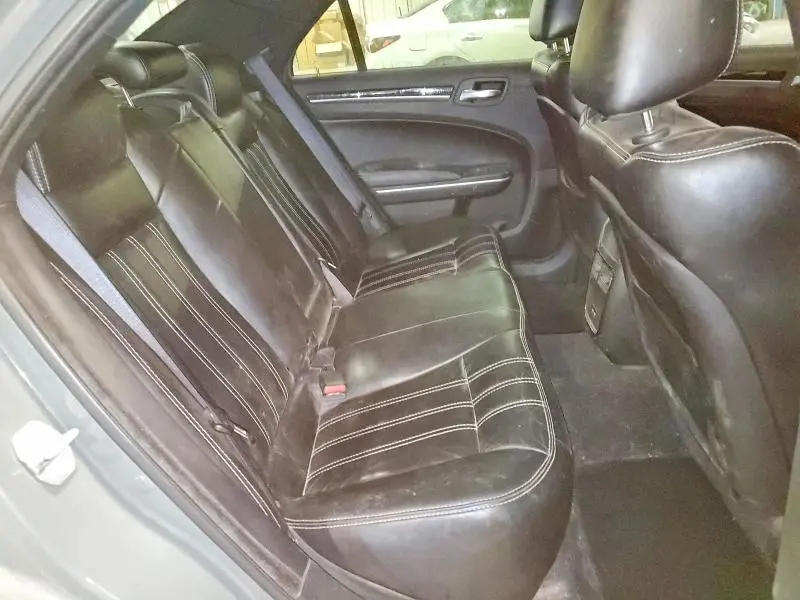 2019 CHRYSLER 300 S  
