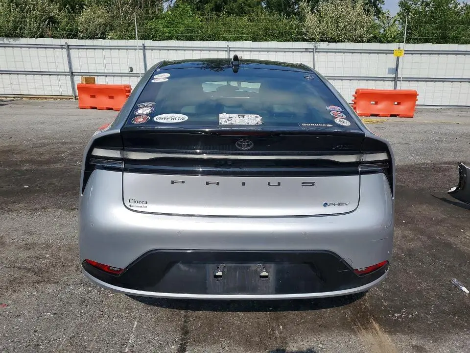 2025 TOYOTA PRIUS   