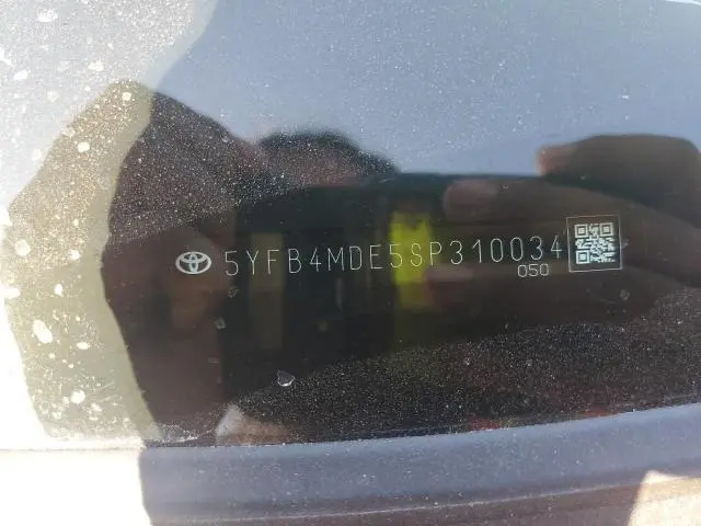 2025 TOYOTA COROLLA LE  